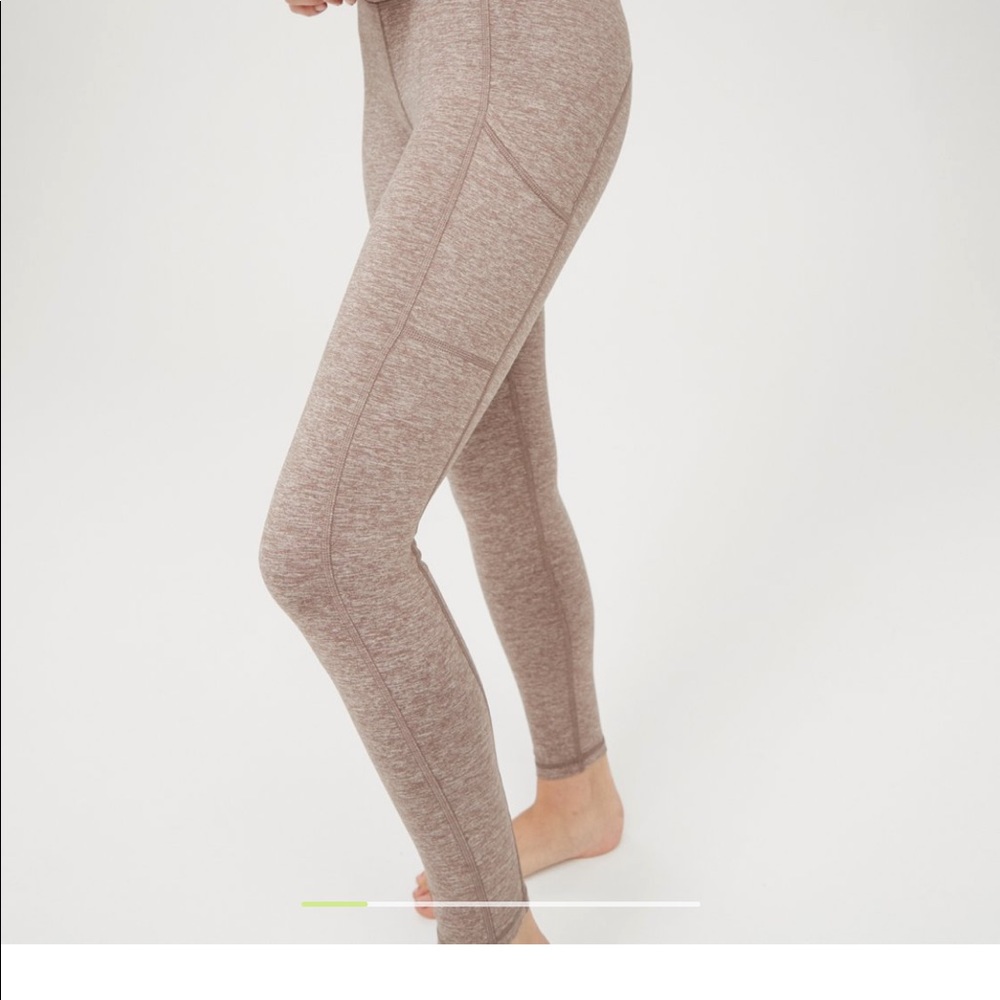 Hugger leggings w/ pockets